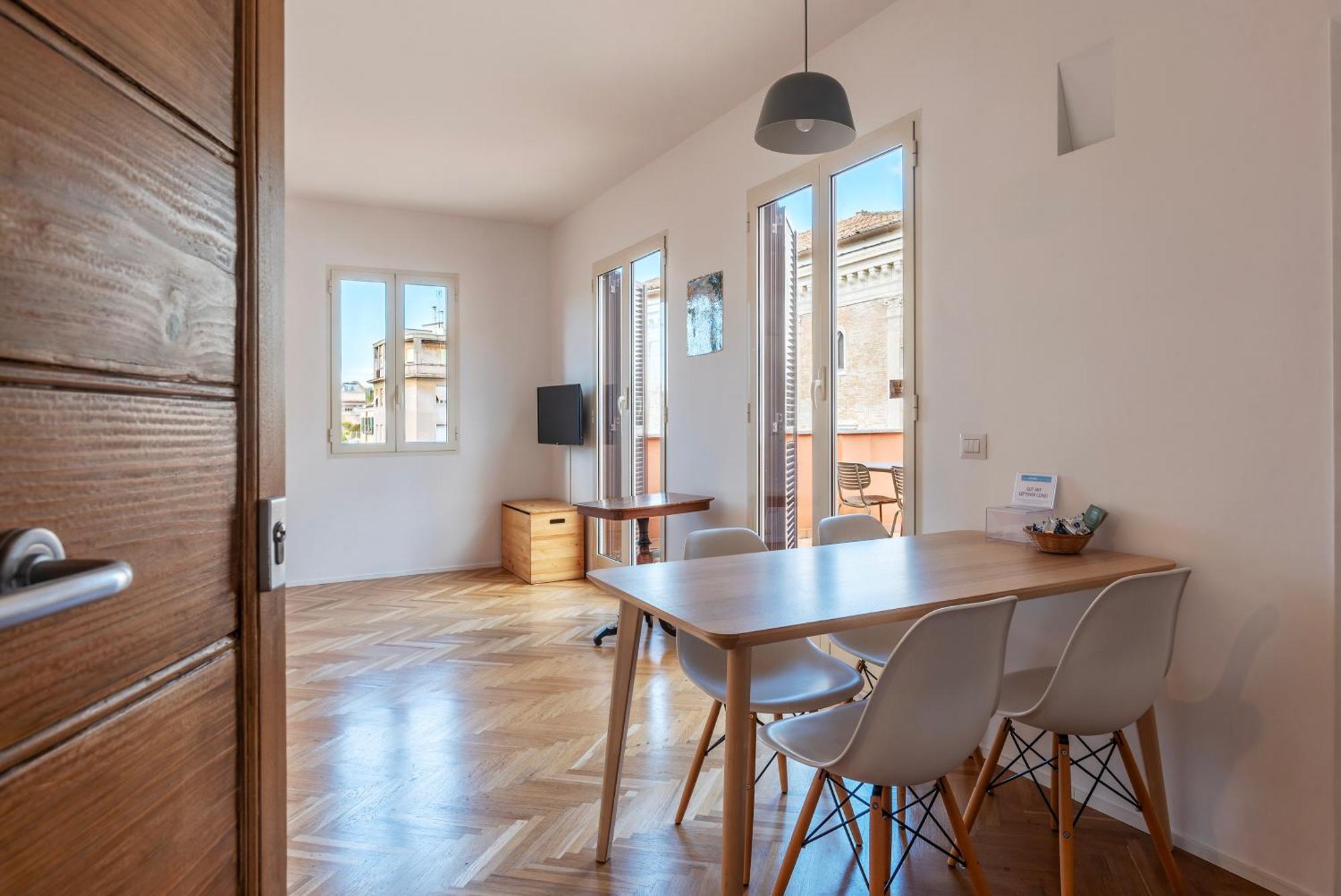 Apartment with Terrace in via del Pellegrino - FromHometoRoma Esterno foto